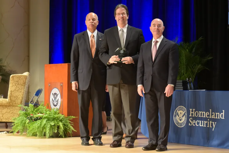The Secretary's Excellence Award 2015 - David Taylor