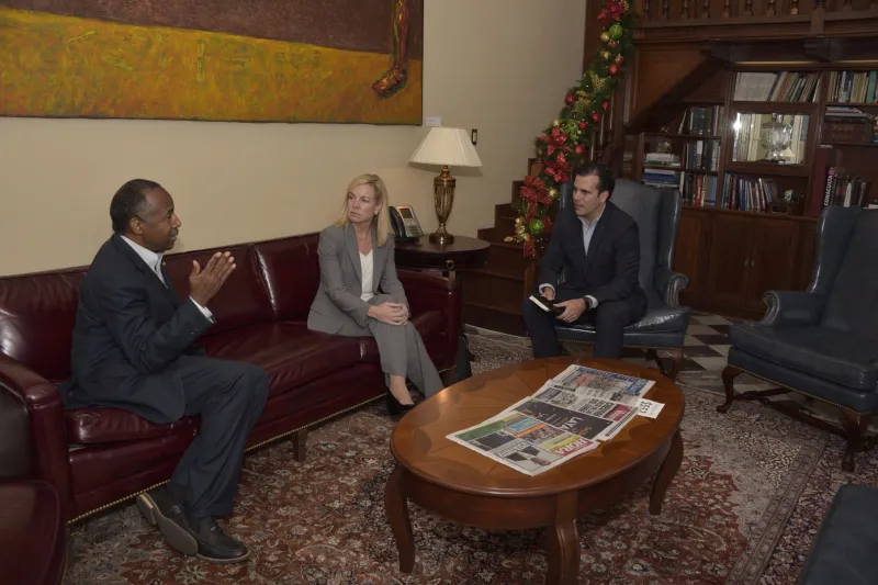 Secretary Nielsen and Secretary Carson met with Governor Ricardo Rosselló. Secretary Nielsen assured Governor Rosselló that the Department will continue to support his recovery plan, and that DHS will continue working with Congress for recovery funding. (DHS Official Photo/Jetta Disco)